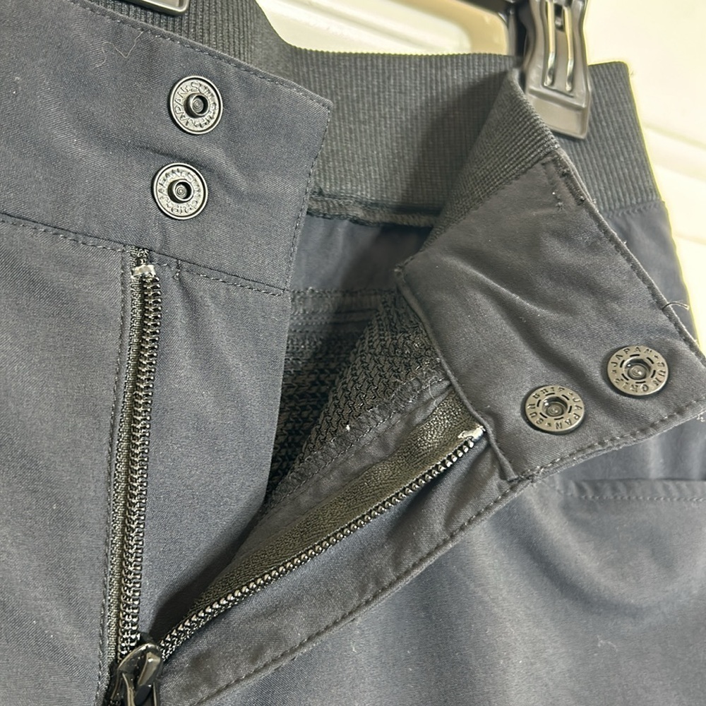 Cabela’s Women’s XPG Black Shorts, Size S - Picture 5 of 7